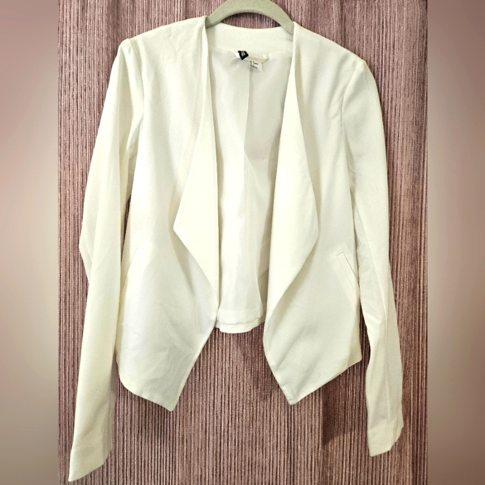 **Divided by H&M Women's White Open-Front Blazer - Size 4**